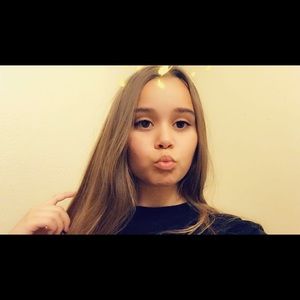 Meet your Posher, Abby